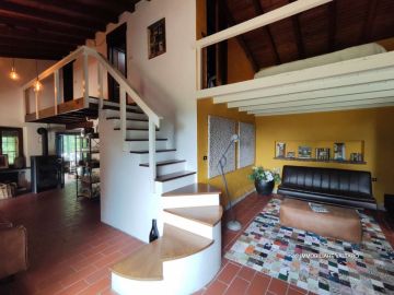 Casale delle Giare in vendita Valceno