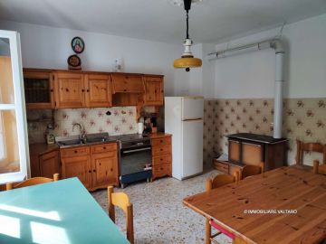 Casa del Taro in vendita Valtaro