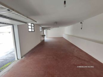 Garage/Magazzino in vendita Valtaro