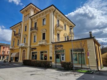 Appartamento Banca - Mansarda Destra in vendita Bedonia